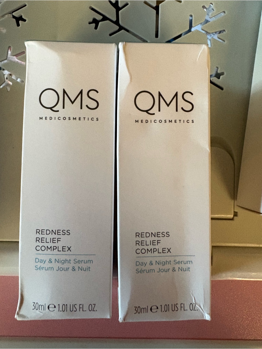 Redness Relief Complex Day & Night Serum – White